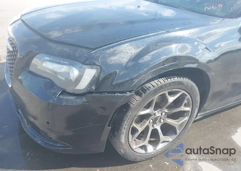 2015 Chrysler 300 300S из США, поврежденный, VIN 2C3CCABGXFH830630